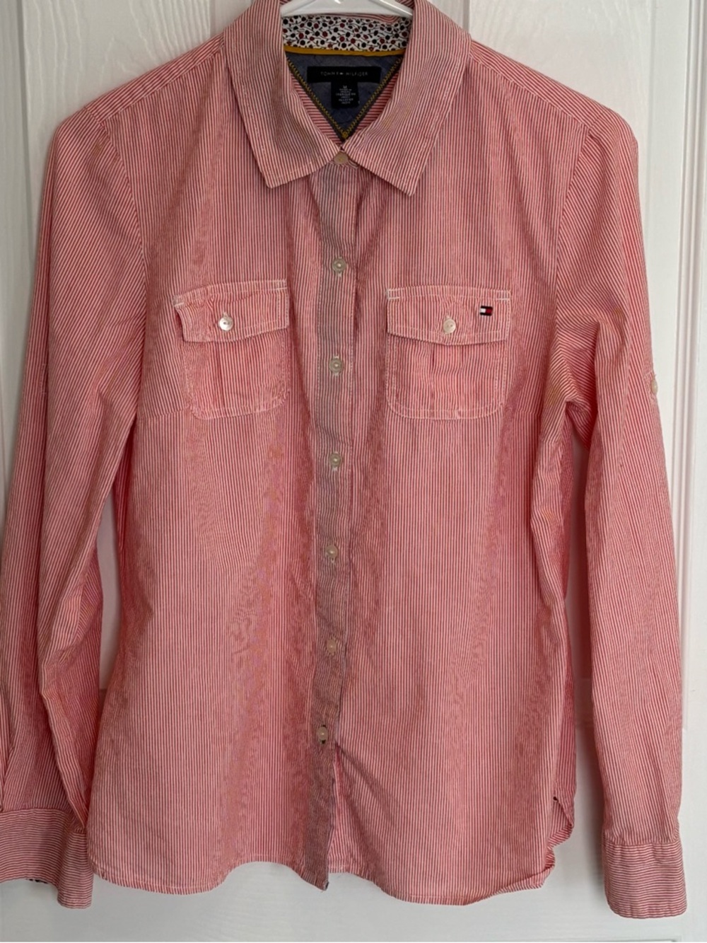 Tommy Hilfiger Women’s Button Up Cotton Shirt Medium Pink Stripes Floral Details
